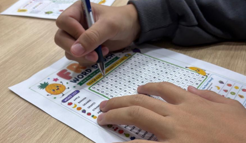 A aula de culinária foi feita exclusivamente nos idiomas com situações reais de comunicação sem o uso da língua portuguesa. (Divulgação/PMMC)